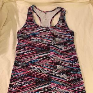 Like new! Fabletics tank w mesh detail